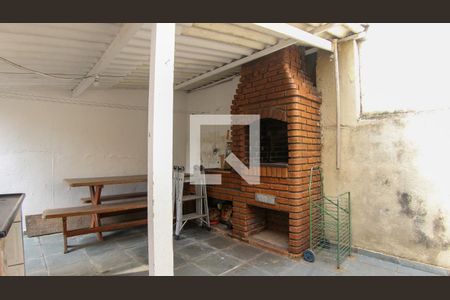 Casa à venda com 250m², 4 quartos e 1 vaga Casa à venda com 250m², 4 quartos e 1 vagaÁrea de serviço