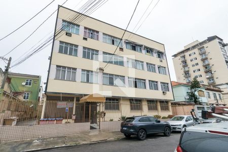 Apartamento à venda com 64m², 2 quartos e sem vaga Apartamento à venda com 64m², 2 quartos e sem vagaFachada do Prédio