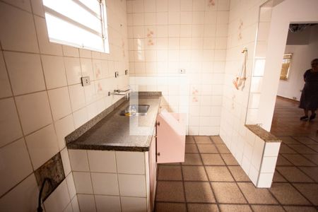 Casa à venda com 200m², 4 quartos e 2 vagas Casa à venda com 200m², 4 quartos e 2 vagasCOZINHA