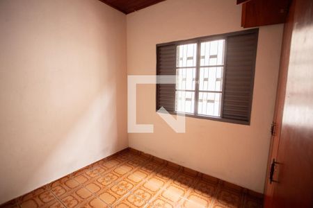 Casa à venda com 200m², 4 quartos e 2 vagas Casa à venda com 200m², 4 quartos e 2 vagasQUARTO 2
