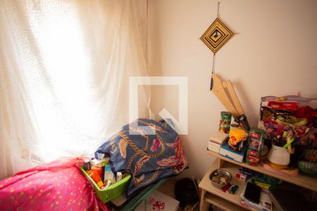 Casa à venda com 200m², 4 quartos e 2 vagas Casa à venda com 200m², 4 quartos e 2 vagasCASA DOS FUNDOS