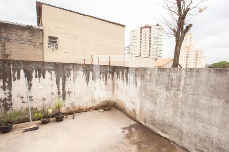 Casa à venda com 200m², 4 quartos e 2 vagas Casa à venda com 200m², 4 quartos e 2 vagasQUINTAL