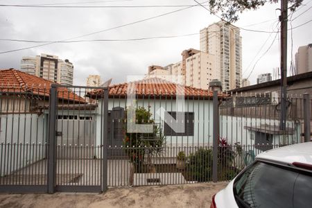 Casa à venda com 200m², 4 quartos e 2 vagas Casa à venda com 200m², 4 quartos e 2 vagasFACHADA