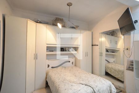 Casa à venda com 190m², 4 quartos e 3 vagasSuíte