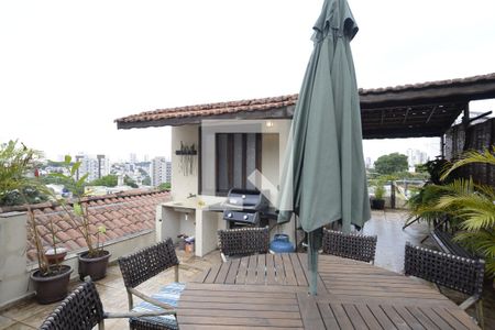 Casa à venda com 190m², 4 quartos e 3 vagasTerraço
