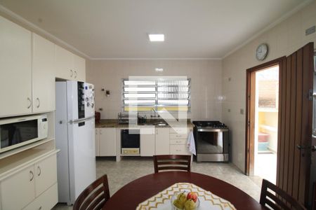 Casa à venda com 396m², 9 quartos e 4 vagasCozinha 2