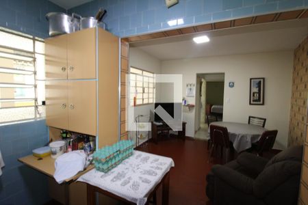 Casa à venda com 396m², 9 quartos e 4 vagasCasa 2