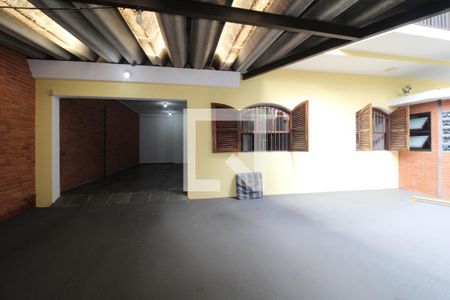 Casa à venda com 396m², 9 quartos e 4 vagasGaragem