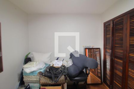 Casa à venda com 396m², 9 quartos e 4 vagasQuarto 1