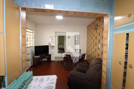 Casa à venda com 396m², 9 quartos e 4 vagasCasa 2