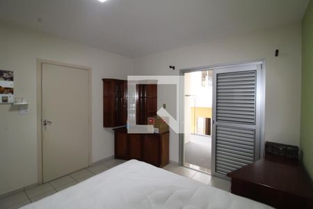 Casa à venda com 396m², 9 quartos e 4 vagasCasa 2