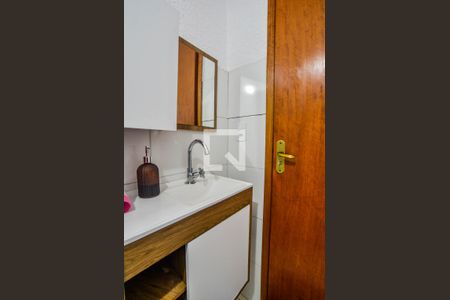 Apartamento à venda com 90m², 2 quartos e 2 vagas Apartamento à venda com 90m², 2 quartos e 2 vagasBanheiro de serviço