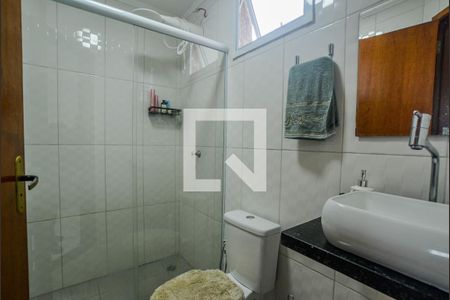 Apartamento à venda com 90m², 2 quartos e 2 vagas Apartamento à venda com 90m², 2 quartos e 2 vagasBanheiro Social
