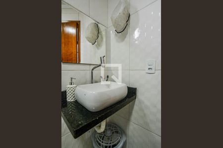 Apartamento à venda com 90m², 2 quartos e 2 vagas Apartamento à venda com 90m², 2 quartos e 2 vagasBanheiro Social