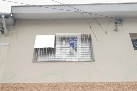 Casa para alugar com 80m², 2 quartos e sem vaga Casa para alugar com 80m², 2 quartos e sem vagaFachada
