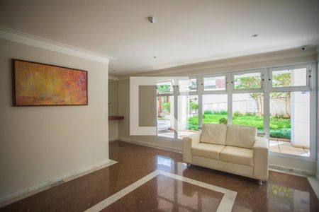 Apartamento à venda com 90m², 4 quartos e 2 vagas Apartamento à venda com 90m², 4 quartos e 2 vagasHall social