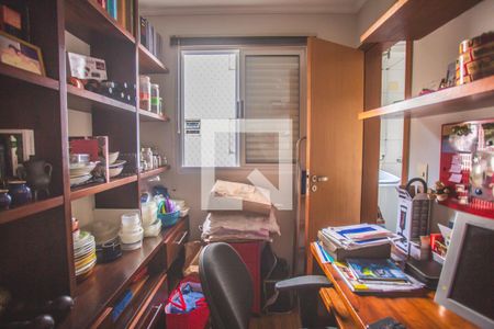 Apartamento à venda com 90m², 4 quartos e 2 vagas Apartamento à venda com 90m², 4 quartos e 2 vagasQuarto 4 - Reversível