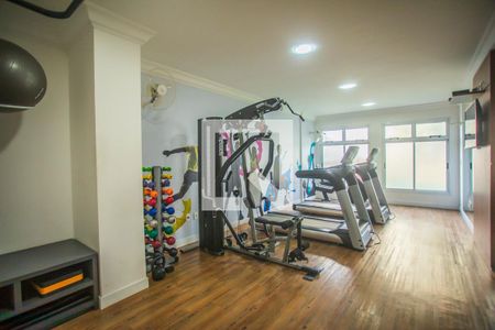 Apartamento à venda com 90m², 4 quartos e 2 vagas Apartamento à venda com 90m², 4 quartos e 2 vagasÁrea comum - Academia