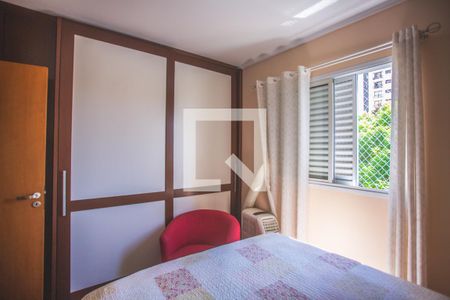 Apartamento à venda com 90m², 4 quartos e 2 vagas Apartamento à venda com 90m², 4 quartos e 2 vagasSuíte