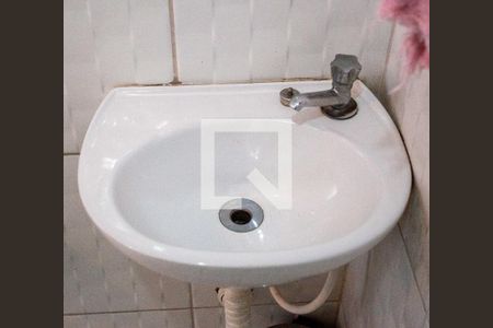 Casa à venda com 141m², 2 quartos e 2 vagasBanheiro de serviço