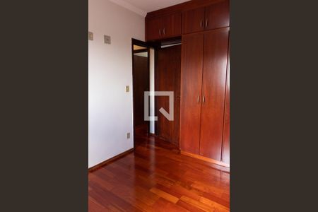 Apartamento à venda com 111m², 3 quartos e 2 vagasQUARTO 1