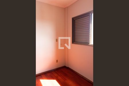 Apartamento à venda com 111m², 3 quartos e 2 vagasQUARTO 2