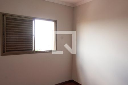 Apartamento à venda com 111m², 3 quartos e 2 vagasQUARTO 1