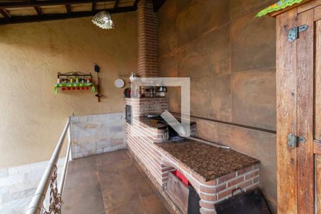 Casa à venda com 257m², 4 quartos e 4 vagas Casa à venda com 257m², 4 quartos e 4 vagasEspaço Gourmet