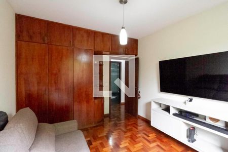 Casa à venda com 257m², 4 quartos e 4 vagas Casa à venda com 257m², 4 quartos e 4 vagasQuarto 2