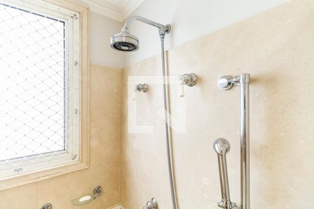 Apartamento à venda com 535m², 3 quartos e 6 vagas Apartamento à venda com 535m², 3 quartos e 6 vagasBanheiro da Suíte 3
