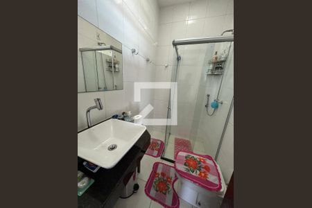 Apartamento à venda com 80m², 2 quartos e sem vagaBanheiro da Suíte