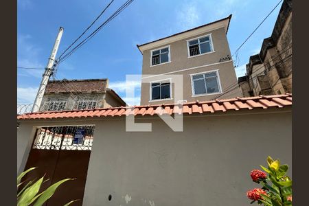 Apartamento à venda com 80m², 2 quartos e sem vagaFachada + plaquinha