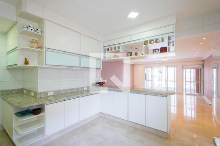 Apartamento para alugar com 96m², 2 quartos e 2 vagas Apartamento para alugar com 96m², 2 quartos e 2 vagasCozinha