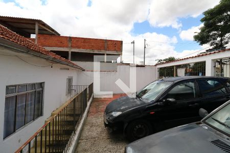 Casa à venda com 220m², 2 quartos e 4 vagasGaragem