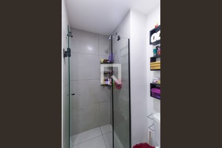 Apartamento à venda com 50m², 2 quartos e sem vaga Apartamento à venda com 50m², 2 quartos e sem vagaBanheiro