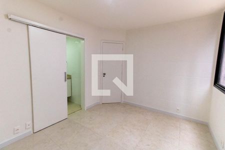 Apartamento à venda com 120m², 3 quartos e 2 vagasSuíte