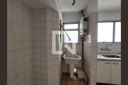 Apartamento à venda com 70m², 3 quartos e 1 vagaÁrea de Serviço