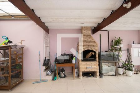Casa à venda com 120m², 2 quartos e 3 vagas Casa à venda com 120m², 2 quartos e 3 vagasGaragem