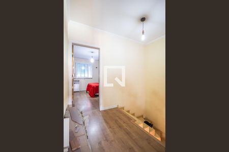 Casa à venda com 107m², 3 quartos e 2 vagas Casa à venda com 107m², 3 quartos e 2 vagasHall dos Quartos