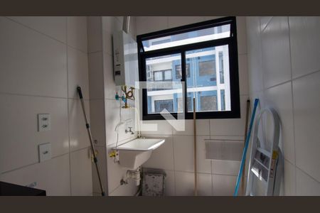 Apartamento à venda com 70m², 2 quartos e 1 vaga Apartamento à venda com 70m², 2 quartos e 1 vagaCozinha e Área de Serviço