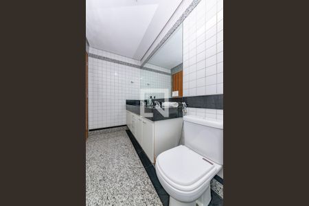 Apartamento para alugar com 78m², 2 quartos e 1 vaga Apartamento para alugar com 78m², 2 quartos e 1 vagaBanheiro Social