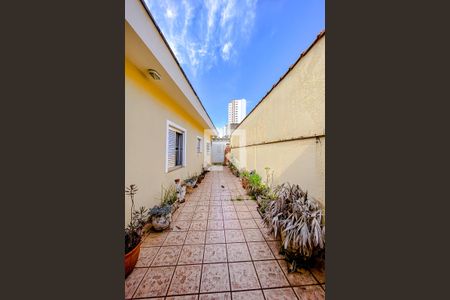 Casa à venda com 230m², 3 quartos e 2 vagasÁrea externa