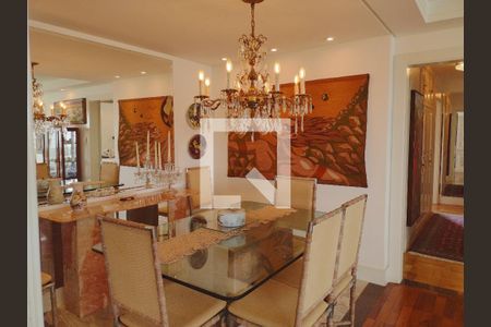 Apartamento à venda com 136m², 3 quartos e 2 vagasSala de Jantar