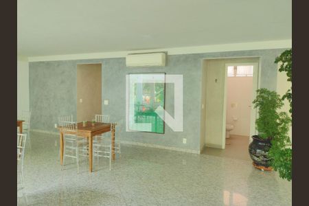 Apartamento à venda com 136m², 3 quartos e 2 vagasÁrea comum- salão de festa