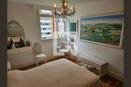 Apartamento à venda com 136m², 3 quartos e 2 vagasquarto 2