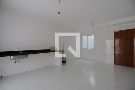 Casa à venda com 110m², 3 quartos e 2 vagas Casa à venda com 110m², 3 quartos e 2 vagasCozinha
