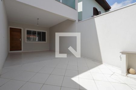 Casa à venda com 110m², 3 quartos e 2 vagas Casa à venda com 110m², 3 quartos e 2 vagasGaragem