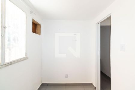 Quarto 1 de casa para alugar com 2 quartos, 60m² em Campo Grande, Rio de Janeiro
