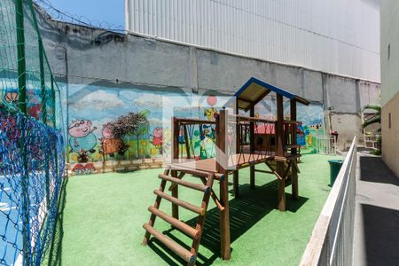 Apartamento à venda com 60m², 3 quartos e sem vagaÁrea comum