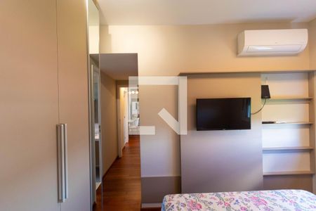 Apartamento à venda com 66m², 2 quartos e 1 vaga Apartamento à venda com 66m², 2 quartos e 1 vagaSuíte